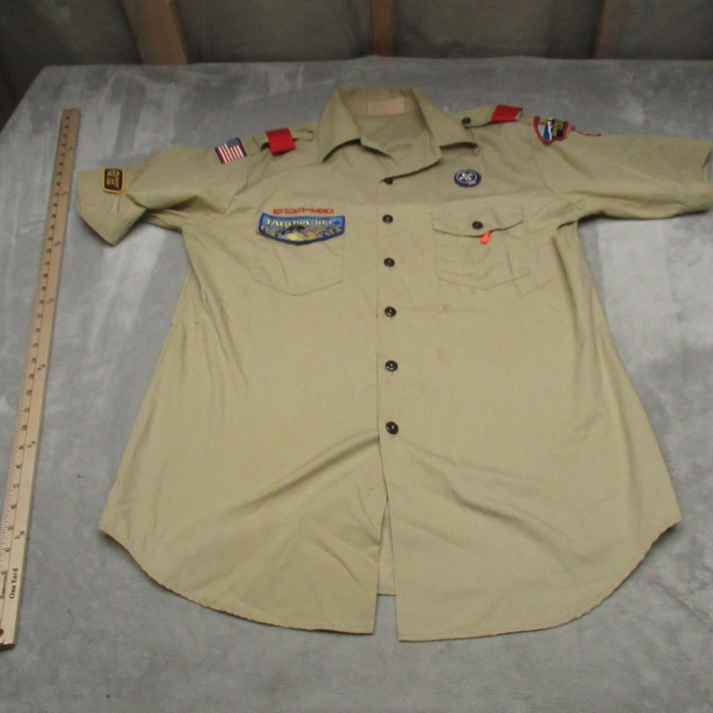 Boy Scouts of America Uniform Shirt Men Large Beige Patches Short Sleeve Patches